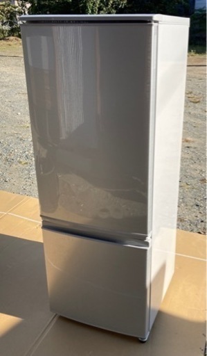 シャープ SHARP 小型冷蔵庫 167L 2017年製 霜取り不要どっちもドア
