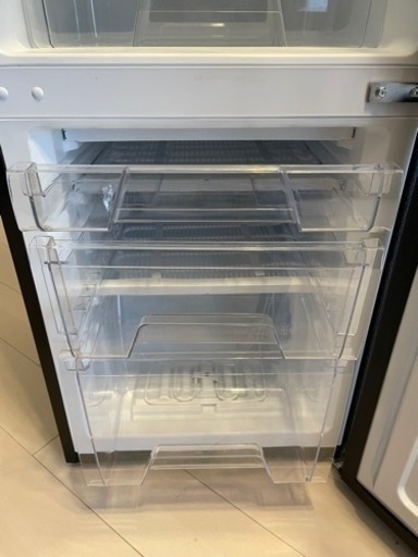 アイリスオーヤマ　冷蔵庫　2020年製　2ドア142Lブラック　IRSD-14A-B