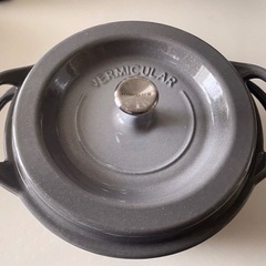 バーミキュラ　オーブンポットラウンド18cm【パールグレー】　中古　美品