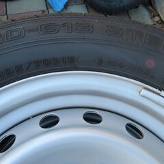 ダイナ・ハイエース・日野デュトロ等にどうぞ‼　新車外し4本セット195/70R15 106/104Ｌ LT 