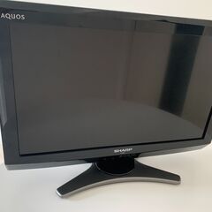 SHARP  AQUOS 液晶カラーTV 　2010年製