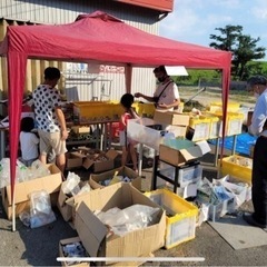 ラジコンパーツ、ボディー在庫まとめて　転売ヤー大歓迎