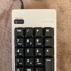 USBテンキーボード　ELECOM TK-BT3の画像