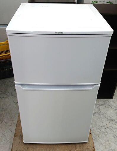 アイリスオーヤマ　冷蔵庫　90L　2018年　C095