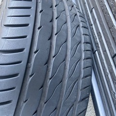 ハイエース　20インチ　ホワイトレター　値下げ中です