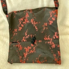 上海で買った布のショルダーバッグ