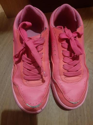 23 5 Gravis スニーカー ショッキングピンク まとめて引き取り希望 大阪の靴 スニーカー の中古あげます 譲ります ジモティーで不用品の処分 23 5 Gravis スニーカー ショッキングピンク まとめて引き取り希望 大阪の靴 スニーカー の中古あげます 譲ります ジモティーで不用品の処分