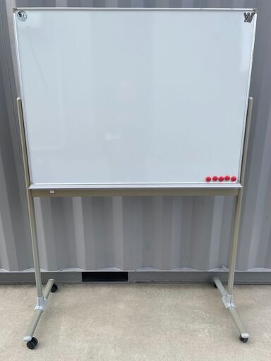 ホワイトボード W126xD56xH180cm