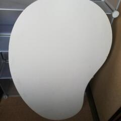 白色　ビーンズ形　ローテーブル　90×60×32cm