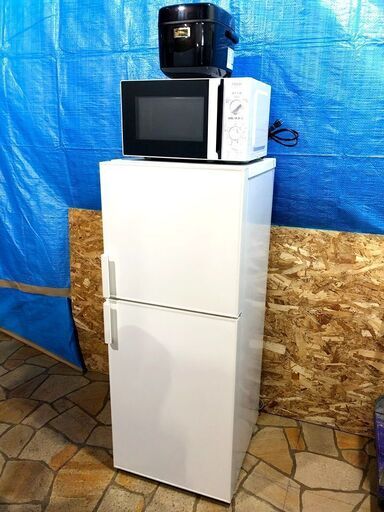 送料無料　札幌近郊限定　2ドア冷凍冷蔵庫 137L 無印良品 AMJ-14D 2015年製　電子ﾚﾝｼﾞ＆三合炊き炊飯器　3点ｾｯﾄ 新生活