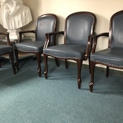 マルニ　チェアー　サロンチェアー　横長い椅子のみ