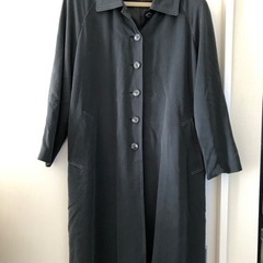 黒　コート　swallow coat