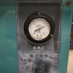 イワタ 防音型 エンジンエアーコンプレッサー