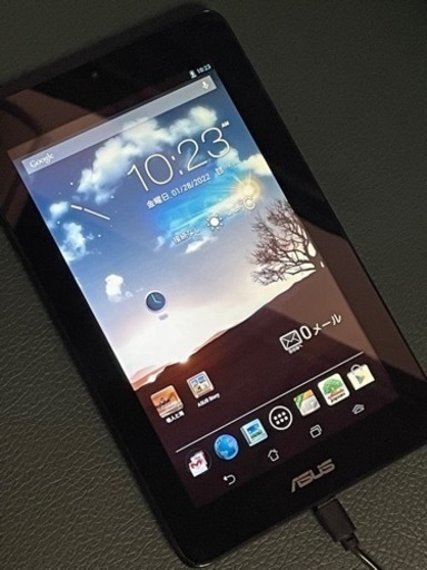 ●ASUS Memo Pad タブレット　ME172V  / K0W ●