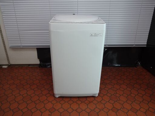 ID 985158　洗濯機　東芝4.2Kg　２０１５年製　AW-4S2（W)