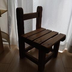 【ネット決済】幼児用　椅子　古道具　飾り棚