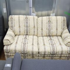 Thomasvilleの2人掛けソファのご紹介！【トレファク入間店家具紹介22-01】