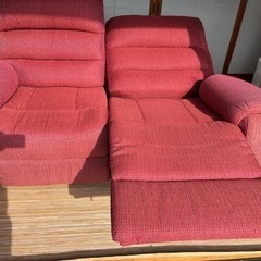 ニトリ電動リクライニングソファ 2人掛け ファブリック レッド
