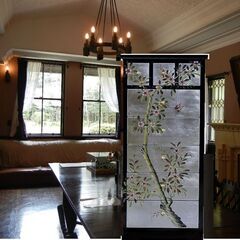 定価256000円　人気の銀箔　BASEにて販売中　ハイチェスト　旧宮邸をイメージしデザイン　和室にぴったり