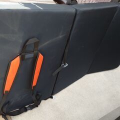 美品【ボルダリング マット】マウンテンダックス ゴレイロトリプルⅡ（クラッシュパッド）