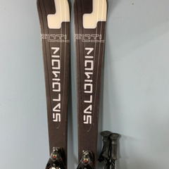 希少 SALOMON TENEIGHTY FOIL サロモン テンエイティ カービングスキーセット 板174cm ストック付 送料込み