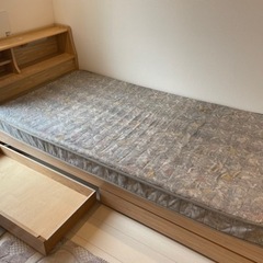 受け渡し決定しました。シングルベッド　中古品　フランスベッド