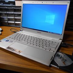 ノートパソコン TOSHIBA Dynabook  R731 W...