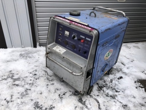 コマツ発電機！エンジンかかりません！