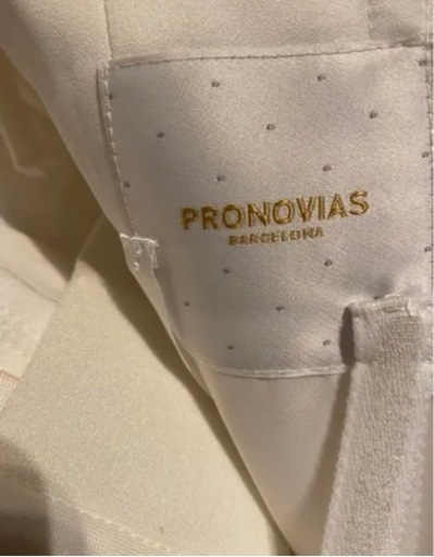 ドレス　PRONOVIAS マーメイド型