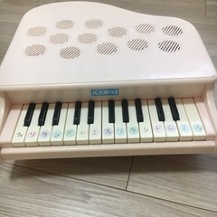 kawai ミニピアノP-32 ピンク