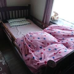 綺麗なシングルベッド