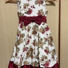 【ネット決済・配送可】子供用薔薇柄ドレス110cm