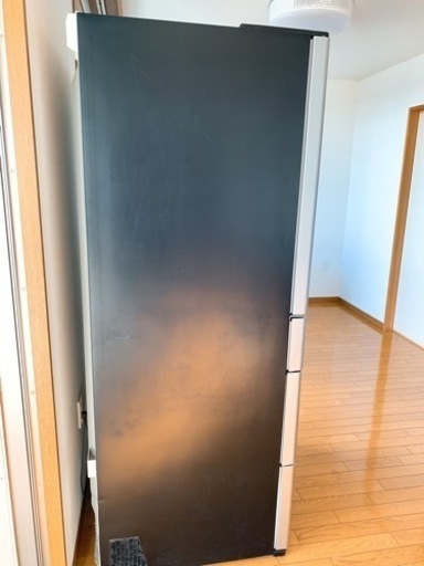 日立 冷蔵庫 670L 4