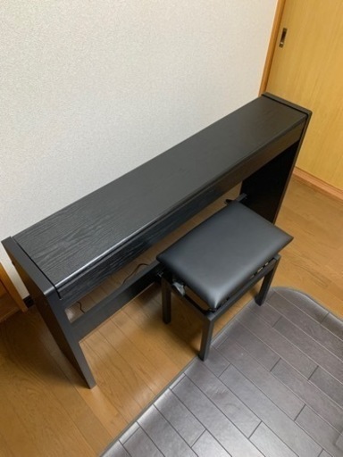 電子ピアノ