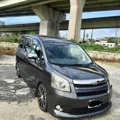 美車！70ノア！自動車税¥12000！大人カスタム！値引き交渉可能！