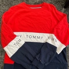 TOMY トレーナー服