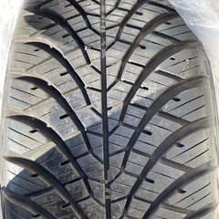 225/65 17 4本セット　夏タイヤ　rav4 ほぼ新品　