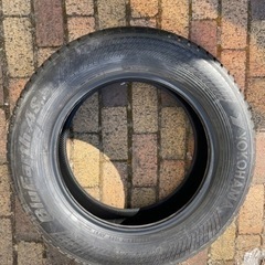 225/65 17 4本セット　夏タイヤ　rav4 ほぼ新品　