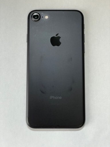 iPhone 7 本体 ジェットブラック 128GB iPhone 7 本体 ジェットブラック 128GB