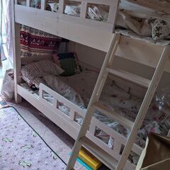 二段ベッド、子供部屋に一年使用のみ