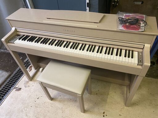【お値下げしました！！】YAMAHA  電子ピアノ CLP-535WA 88鍵盤 2016年製  ホワイト 動作確認済 美品 直接引取歓迎！