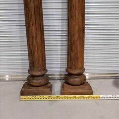 店舗改装　自宅リフォームなど♪　重厚な無垢材 装飾柱2本まとめて！宮殿柱、彫りの凄さ！