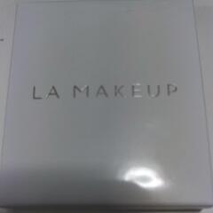 LA  MAKEUP 小顔シェーダー