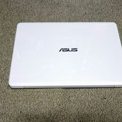 ASUSノートPC E406S