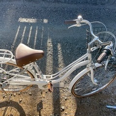通学にもつかえる自転車26インチ　ホワイト