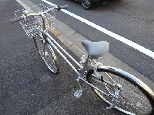 中古自転車４０１５　ブリヂストン　SD7STP　シングルスター　２７インチ　３段ギヤ　LEDオートライト　ハンドルロック　キッキーと音がならない後輪ローラーブレーキ
錆びにくい部品：ハンドル・リム・ドロヨケ・前かご・スポーク・ブレーキレバー 自転車3701 ブリヂストン シングルスター 27ンチ 3段ギヤ LED