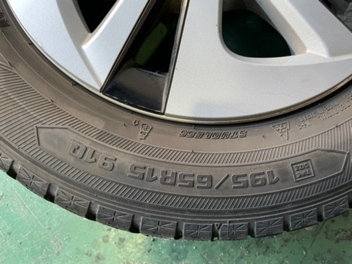 50プリウス スタッドレス 195/65/15