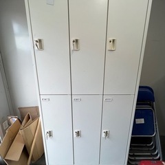 6口　ロッカー