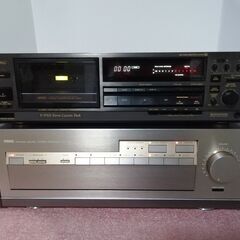 YAMAHA  プリメインアンプ　AX-2000　TEAC  カ...