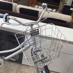 ★ 1/31 【✨高品質•パンクしにくいタイヤ✨】定価¥51,800 BRIDGESTONE ブリヂストン 26インチ 自転車 B5A03005 シルバー  3段ギア付き LEDオートライト